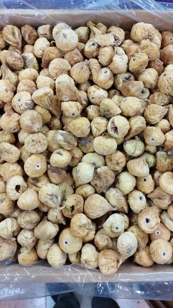 Dried figs